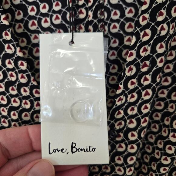 NWT Love, Bonito Geometric Print Wrap Dress Midi Size 2 - Picture 9 of 10